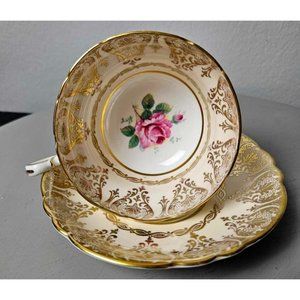 Paragon Tea cup and Saucer by appointment of her royal majesty, rose gold, 1940s